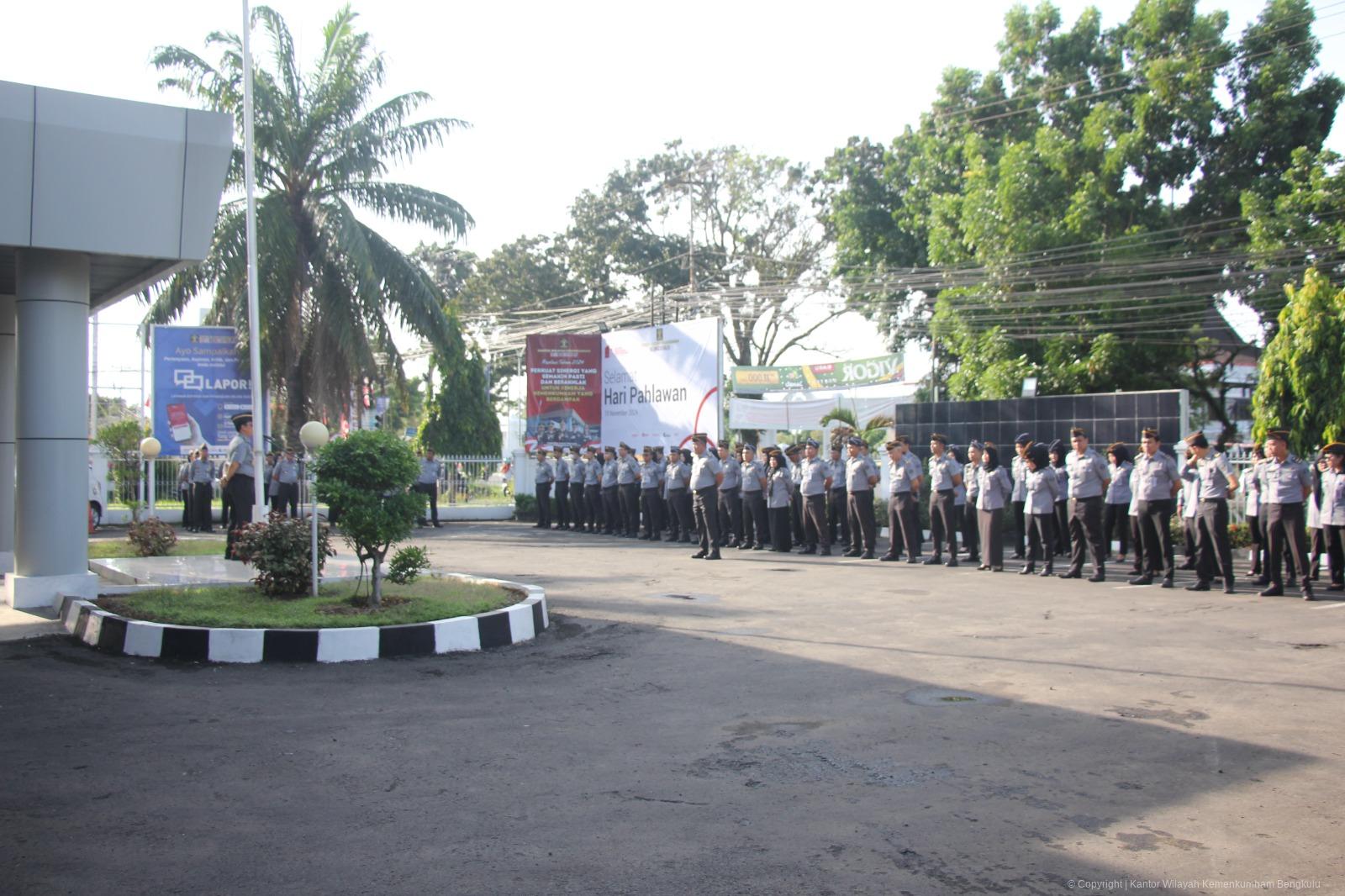 11._Tekankan_Disiplin_dan_Integritas_Pegawai_Kanwil_Kemenkumham_Bengkulu_Gelar_Apel_Pagi.jpeg