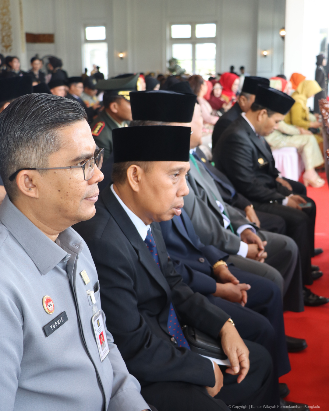 2._Polri_untuk_Masyarakat_Kanwil_Kemenkum_Bengkulu_Hadiri_Upacara_HUT_Bhayangkara_ke-79.png