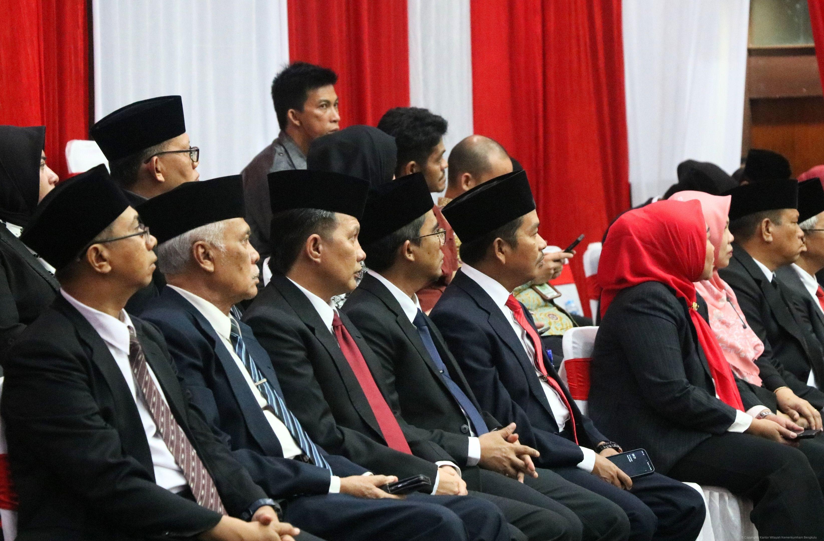 Kanwil Kemenkumham Bengkulu Hadiri Rapat Paripurna DRPD Dengarkan Pidato Kenegaraan Presiden Jokowi 8