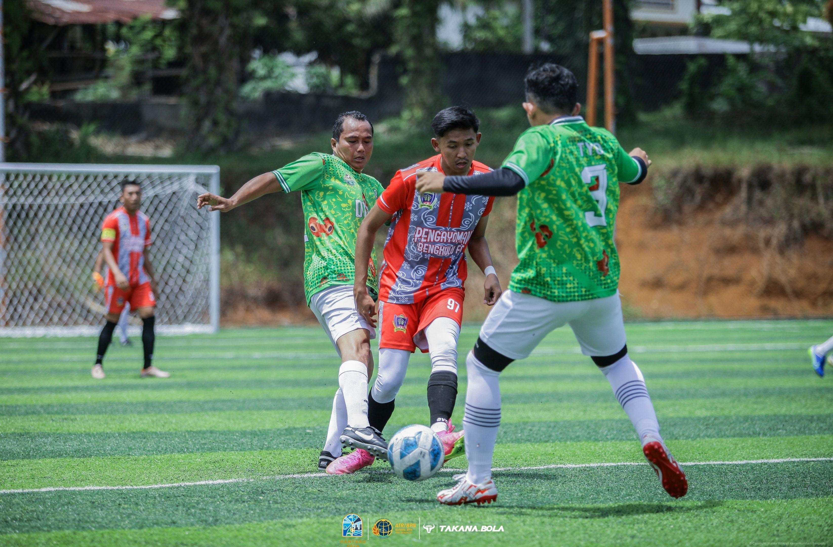 Pengayoman Bengkulu FC Raih Kemenangan Atas DPTHB di Turnamen Mini Soccer HANTARU 2024 4