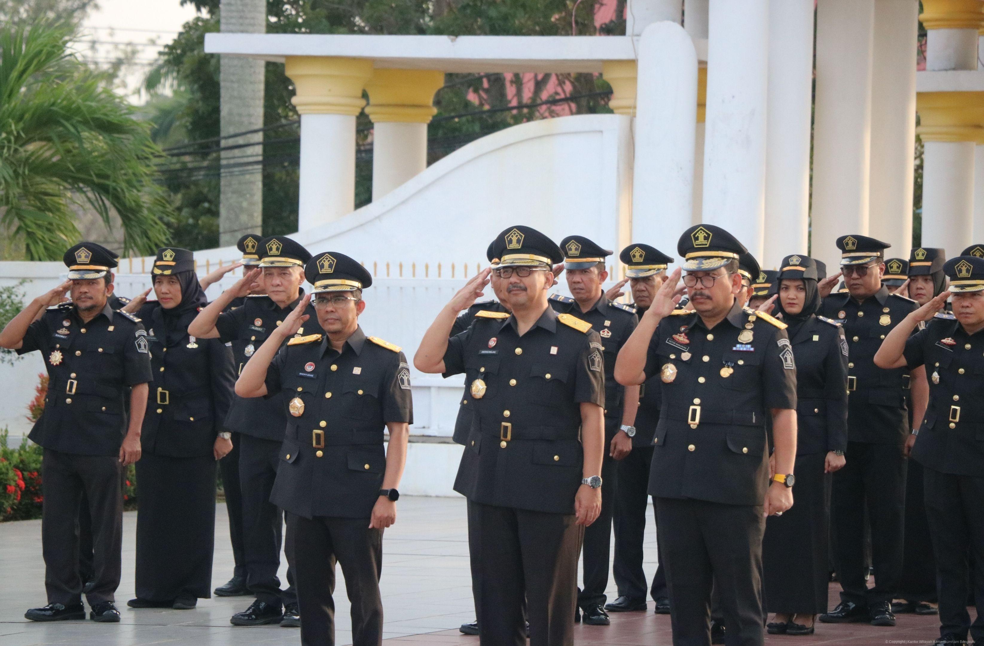 Peringati Hari Pengayoman Ke 79 Kanwil Kemenkumham Bengkulu Tabur Bunga di TMP Balai Buntar 8