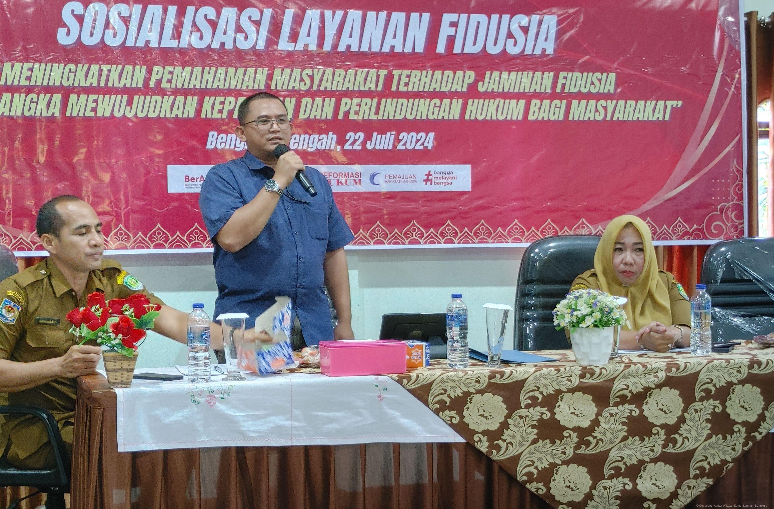 Wujudkan Kepastian Hukum Kanwil Kemenkumham Bengkulu Gencarkan Sosialisasi Layanan Fidusia di Kab. Bengkulu Tengah 4