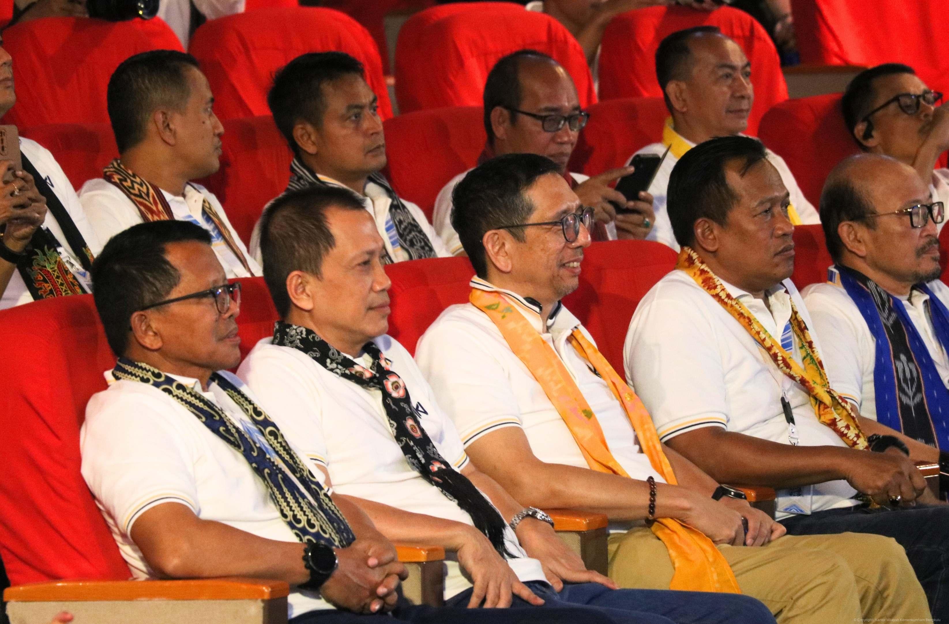 Kakanwil Santosa bersama Jajaran Berkomitmen Untuk Terus Tingkatkan Kualitas Pelayanan Publik Sesuai Arahan Menkumham 5