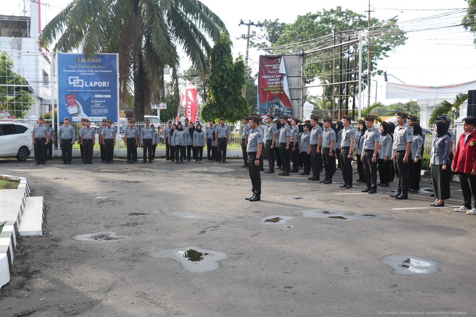 3._Kanwil_Kementerian_Hukum_Bengkulu_Gelar_Apel_Pagi_Tegaskan_Efisiensi_Anggaran_dan_Disiplin_Kerja.jpeg