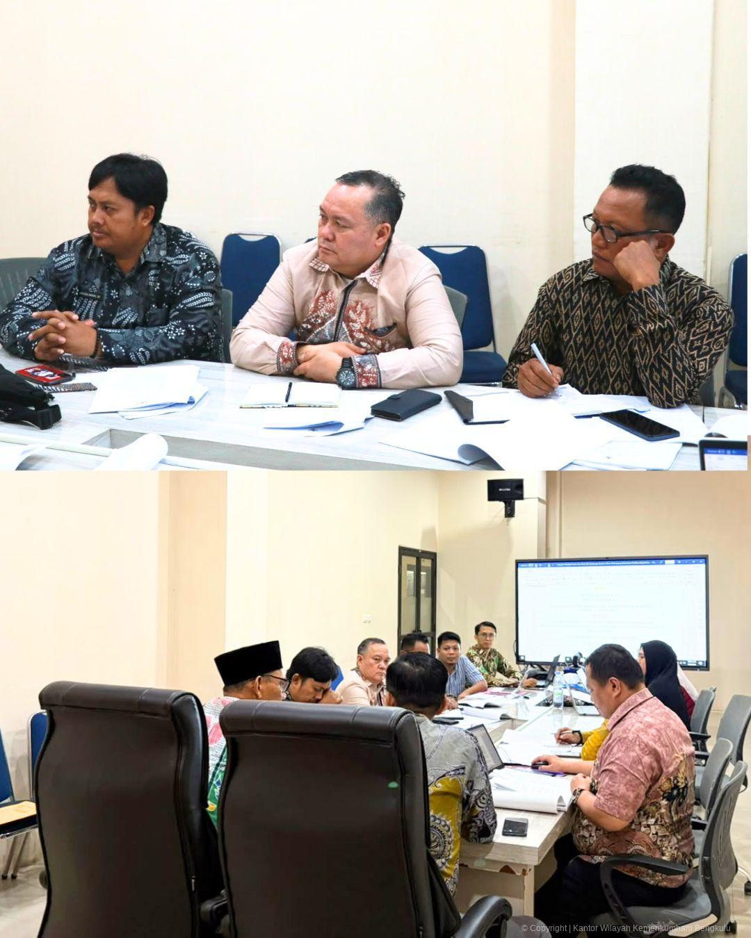 4.Kanwil_Kemenkum_Bengkulu_Harmonisasikan_Raperda_Perubahan_Kedua_Perda_Tentang_Pelaksanaan_Pemilihan_Kepala_Desa_Kabupaten_Mukomuko.jpg
