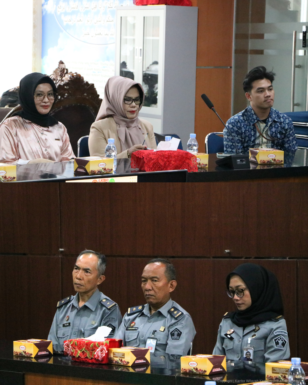 4._Kanwil_Kemenkum_Bengkulu_Serahkan_6_Sertifikat_Paralegal_Angkatan_I_di_Universitas_Muhammadiyah_Bengkulu.png
