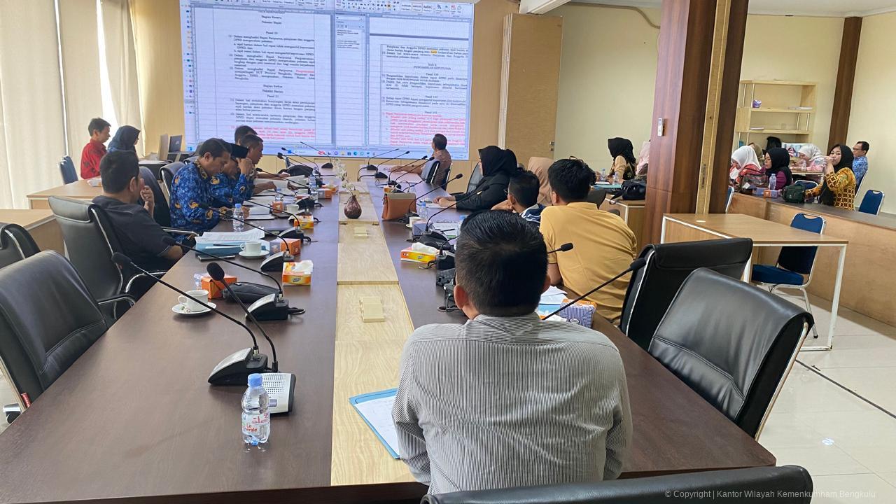 6._Kanwil_Kemenkumham_Bengkulu_Hadiri_Rapat_Finalisasi_Rancangan_Peraturan_DPRD_Provinsi_Bengkulu_Tentang_Kode_Etik.jpeg