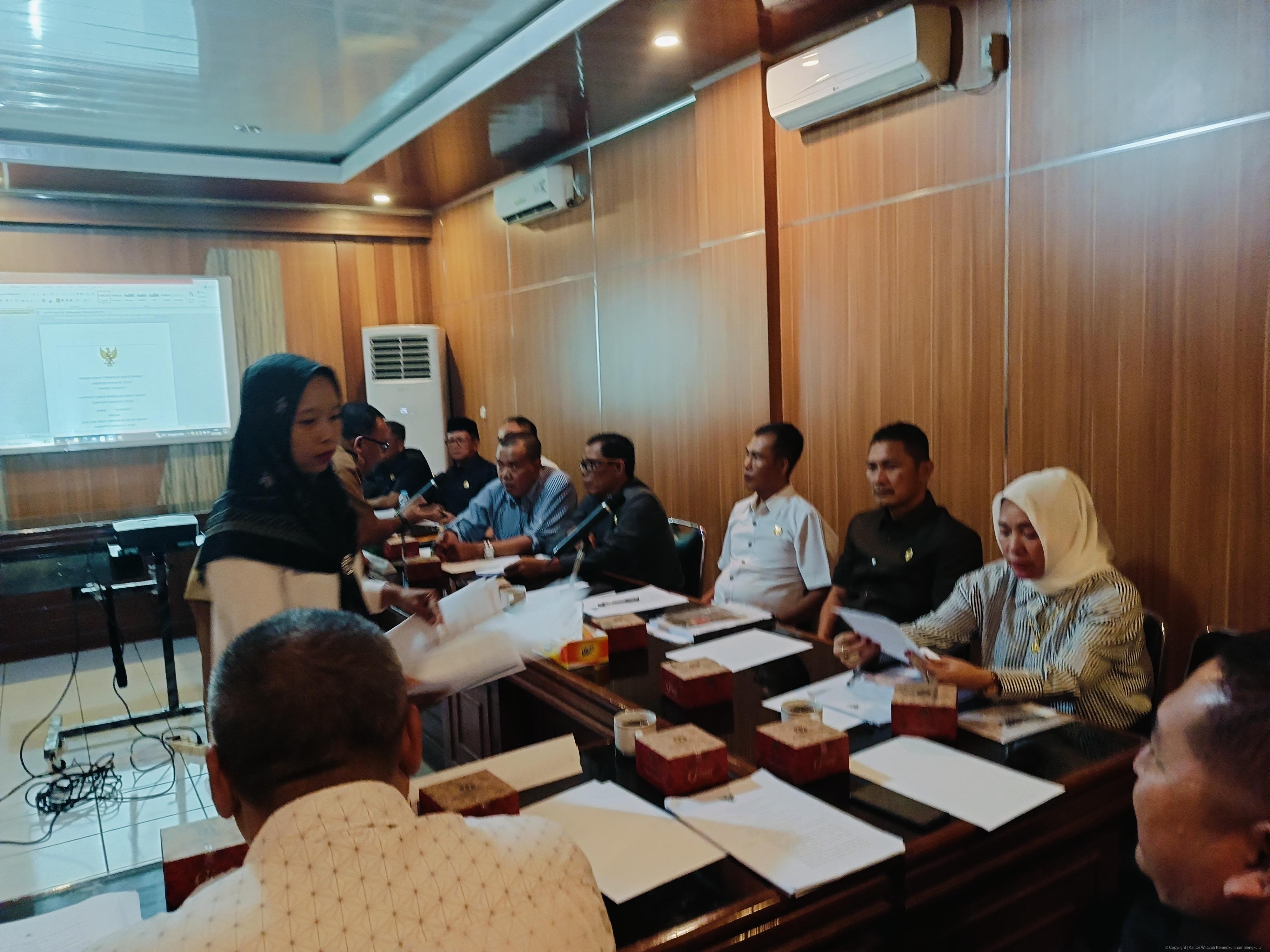 6._Kanwil_Kemenkumham_Bengkulu_Hadiri_Rapat_Pembahasan_Rancangan_Peraturan_DPRD_Kabupaten_Bengkulu_Utara_tentang_Kode_Etik_DPRD.jpg