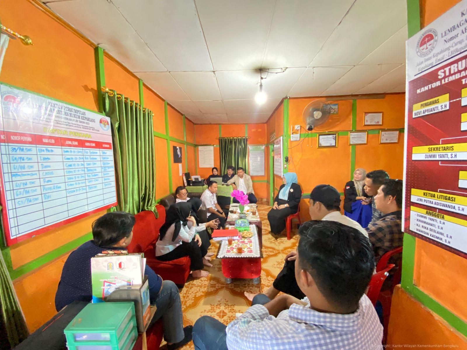 6._Kanwil_Kemenkumham_Bengkulu_Lakukan_Monitoring_dan_Evaluasi_Bantuan_Hukum_Tahun_2024_di_Kabupaten_Kepahiang.jpeg