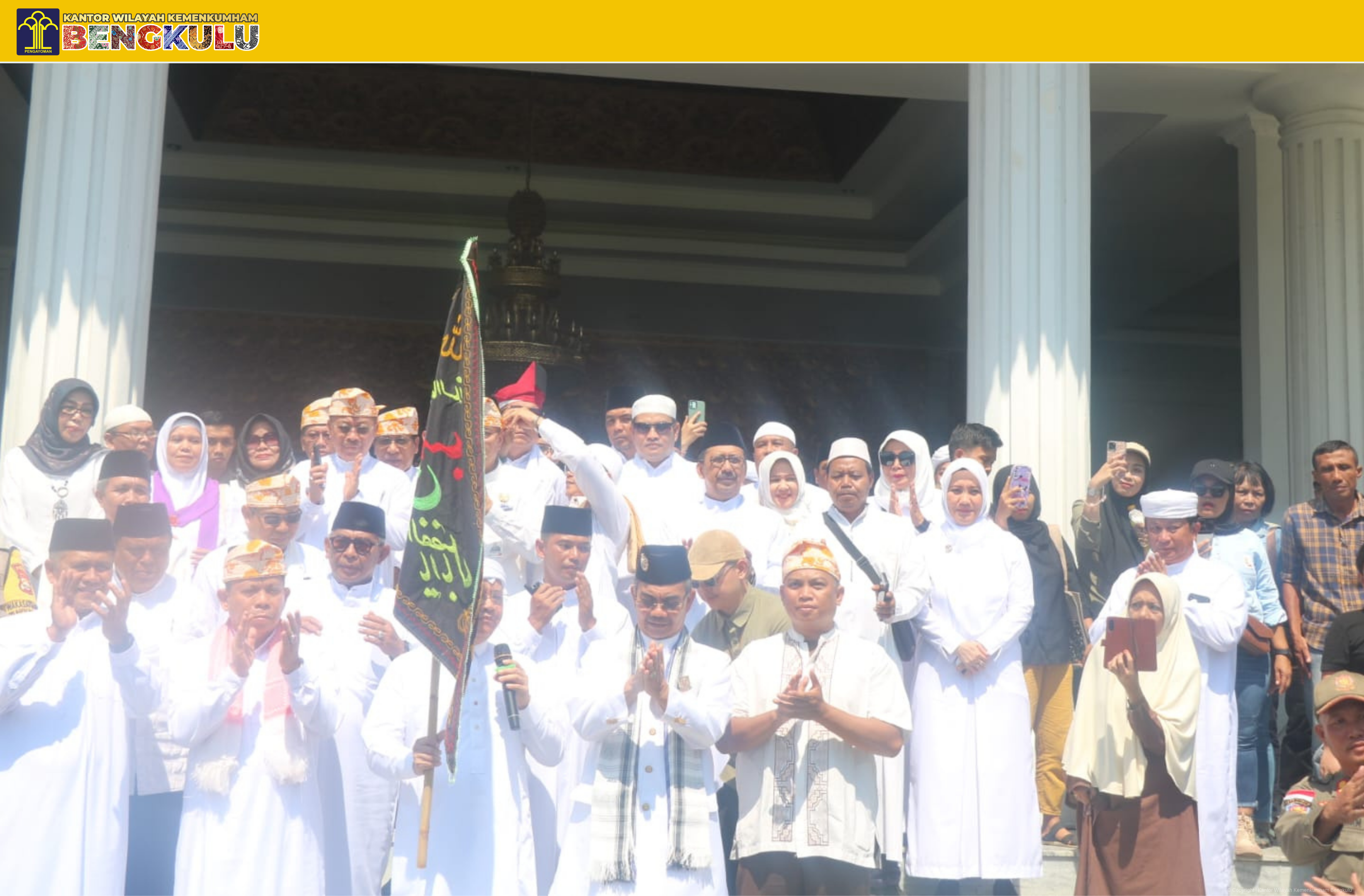 7._Kanwil_Kemenkumham_Bengkulu_Ikuti_Prosesi_Ritual_Pelepasan_Tabut_Tebuang_Tahun_2024_selasa_160724.png