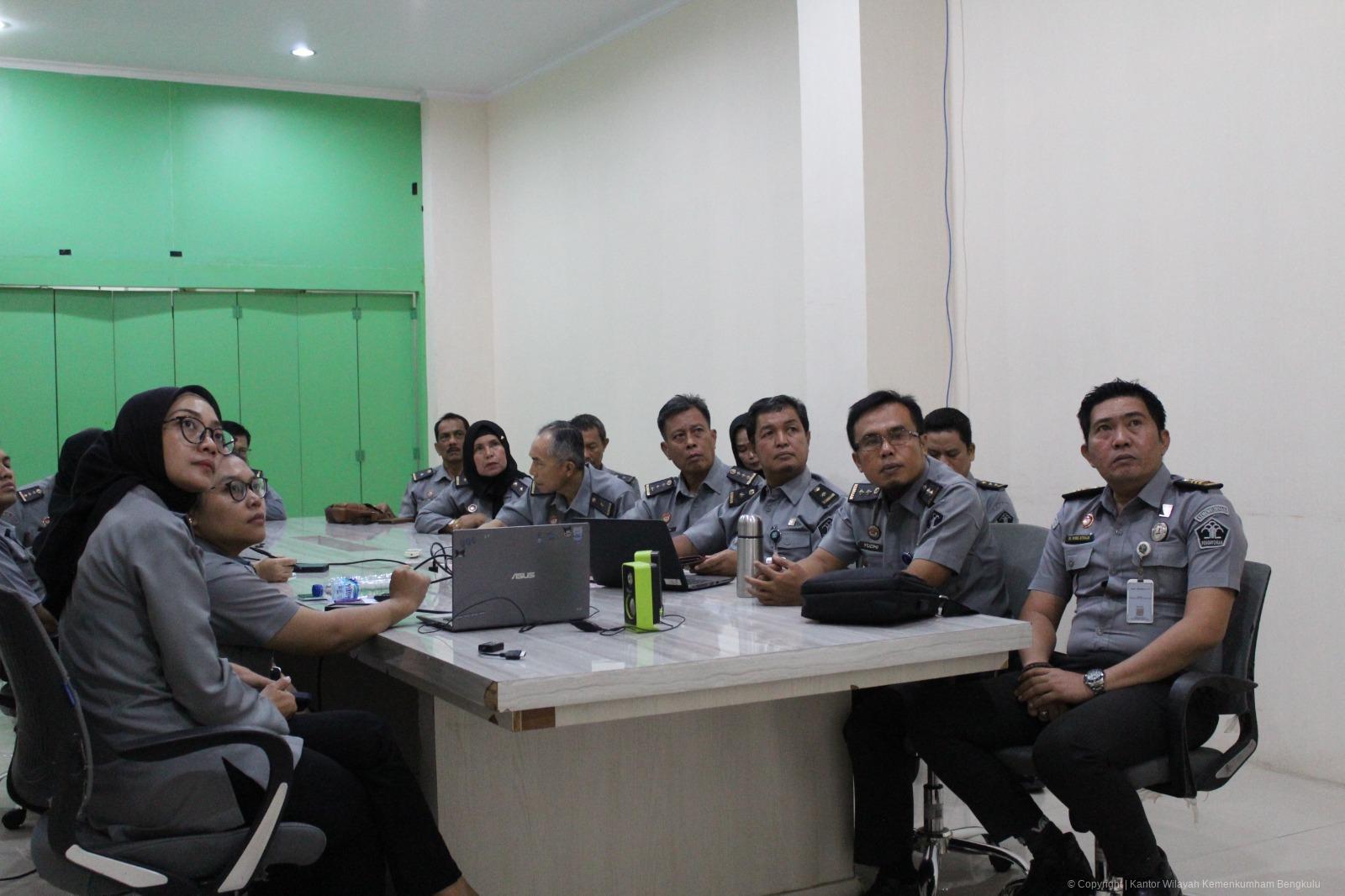 7._Kanwil_Kementerian_Hukum_Bengkulu_Ikuti_Rapat_Evaluasi_Dampak_Program_DesaKelurahan_Sadar_Hukum_Secara_Virtual.jpeg