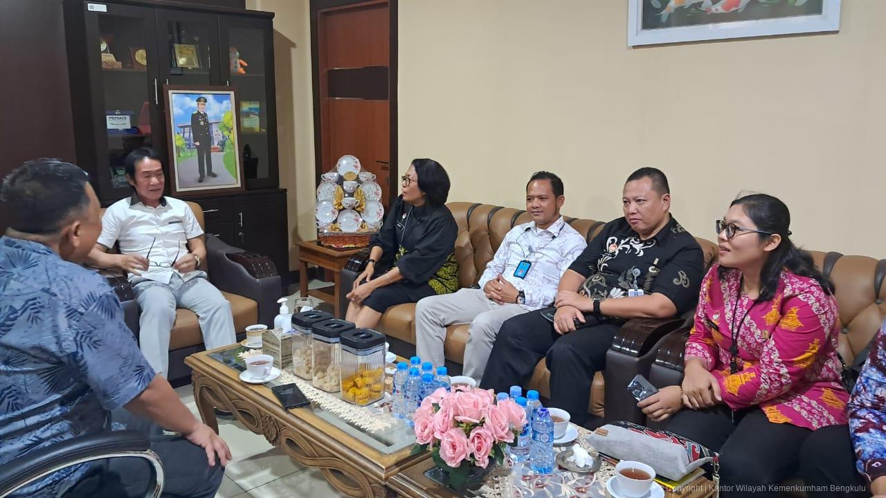 7._Matangkan_Persiapan_Pengukuhan_DesaKelurahan_Binaan_Sadar_Hukum_Tahun_2024_Kanwil_Kemenkumham_Bengkulu_Lakukan_Koordinasi_ke_BPHN.jpeg