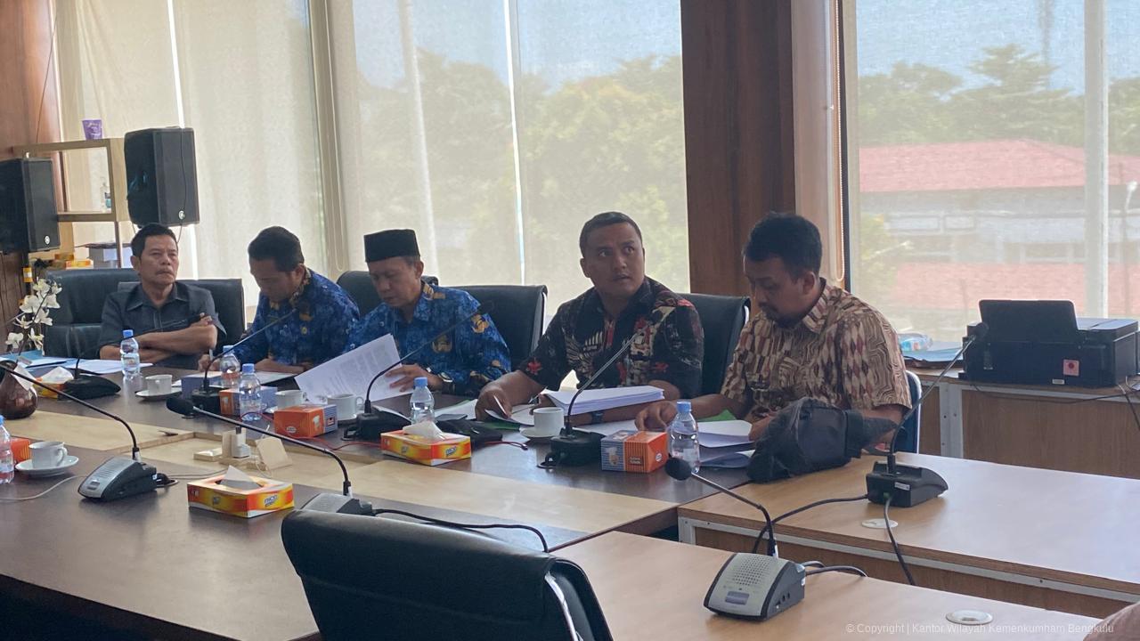 8._Kanwil_Kemenkumham_Bengkulu_Hadiri_Rapat_Finalisasi_Rancangan_Peraturan_DPRD_Provinsi_Bengkulu_Tentang_Kode_Etik.jpeg