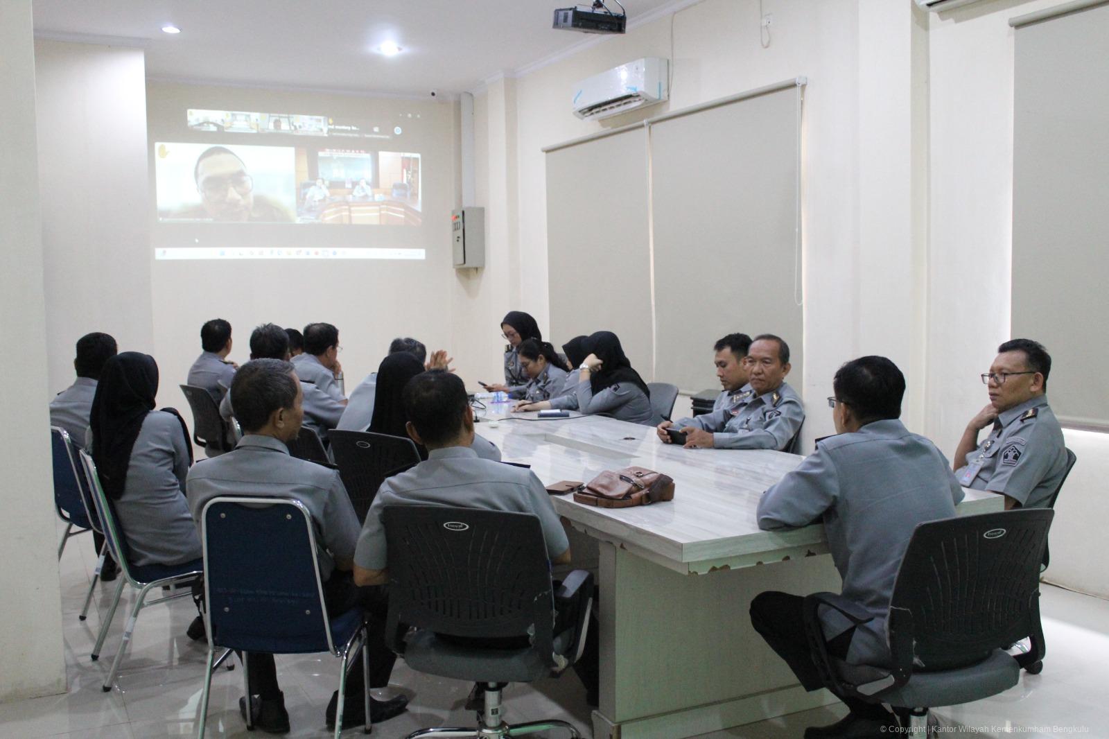 8._Kanwil_Kementerian_Hukum_Bengkulu_Ikuti_Rapat_Evaluasi_Dampak_Program_DesaKelurahan_Sadar_Hukum_Secara_Virtual.jpeg