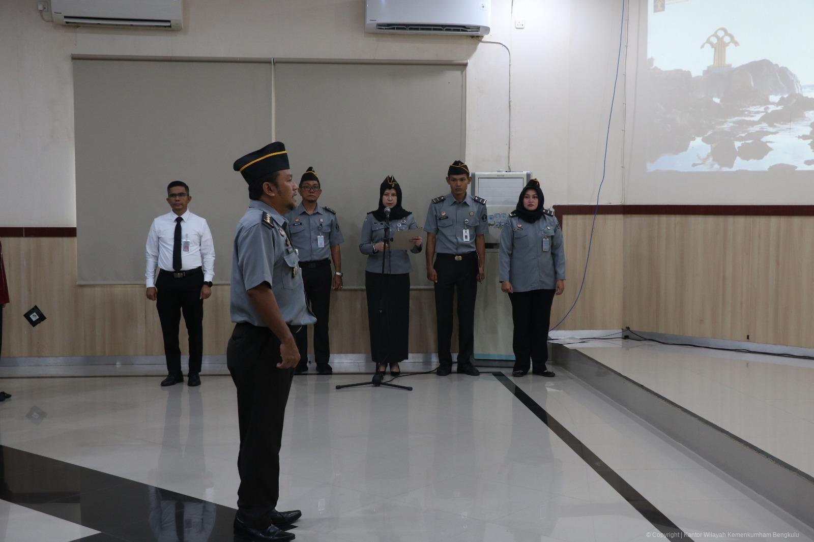 9._Kanwil_Kementerian_Hukum_Bengkulu_Gelar_Apel_Pagi_Kakanwil_Tekankan_ASN_Jemput_Bola_Demi_Pelayanan_Prima.jpeg