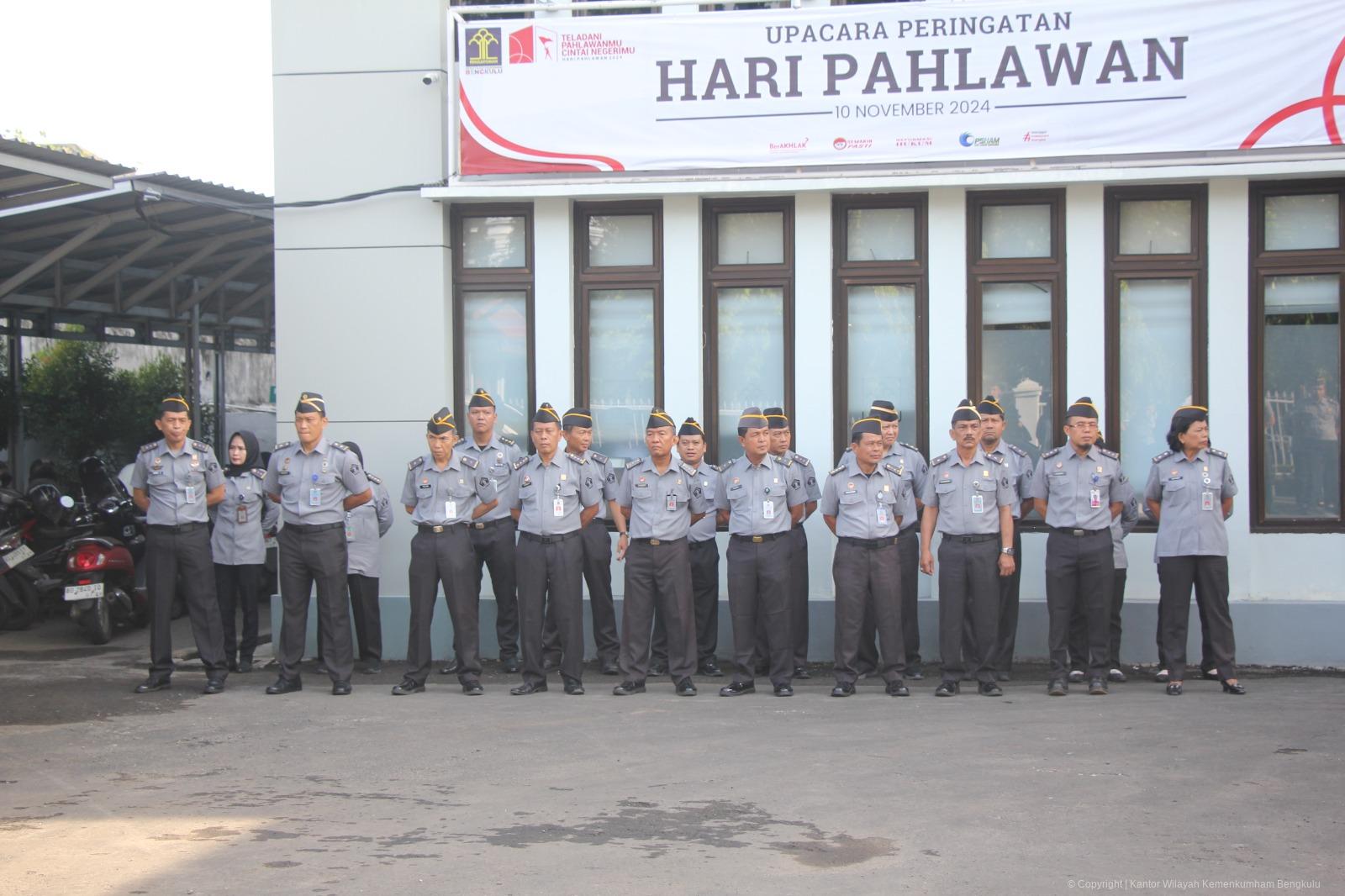 9._Tekankan_Disiplin_dan_Integritas_Pegawai_Kanwil_Kemenkumham_Bengkulu_Gelar_Apel_Pagi.jpeg