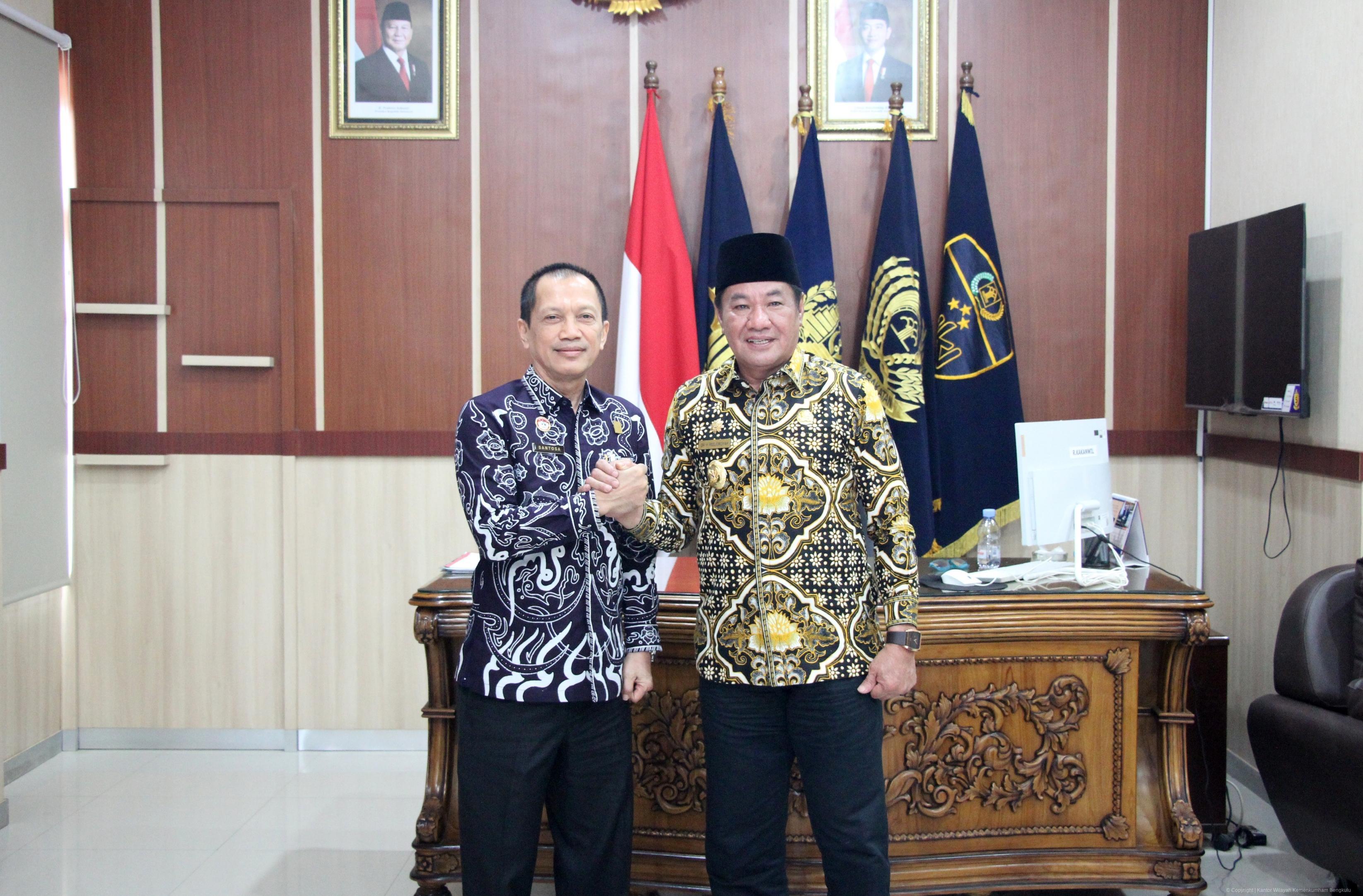 Audiensi_Silaturahmi_dan_Kolaborasi__Plt._Gubernur_Bengkulu_Apresiasi_Sinergi_dengan_Kanwil_Kemenkumham_Bengkulu_2.jpg