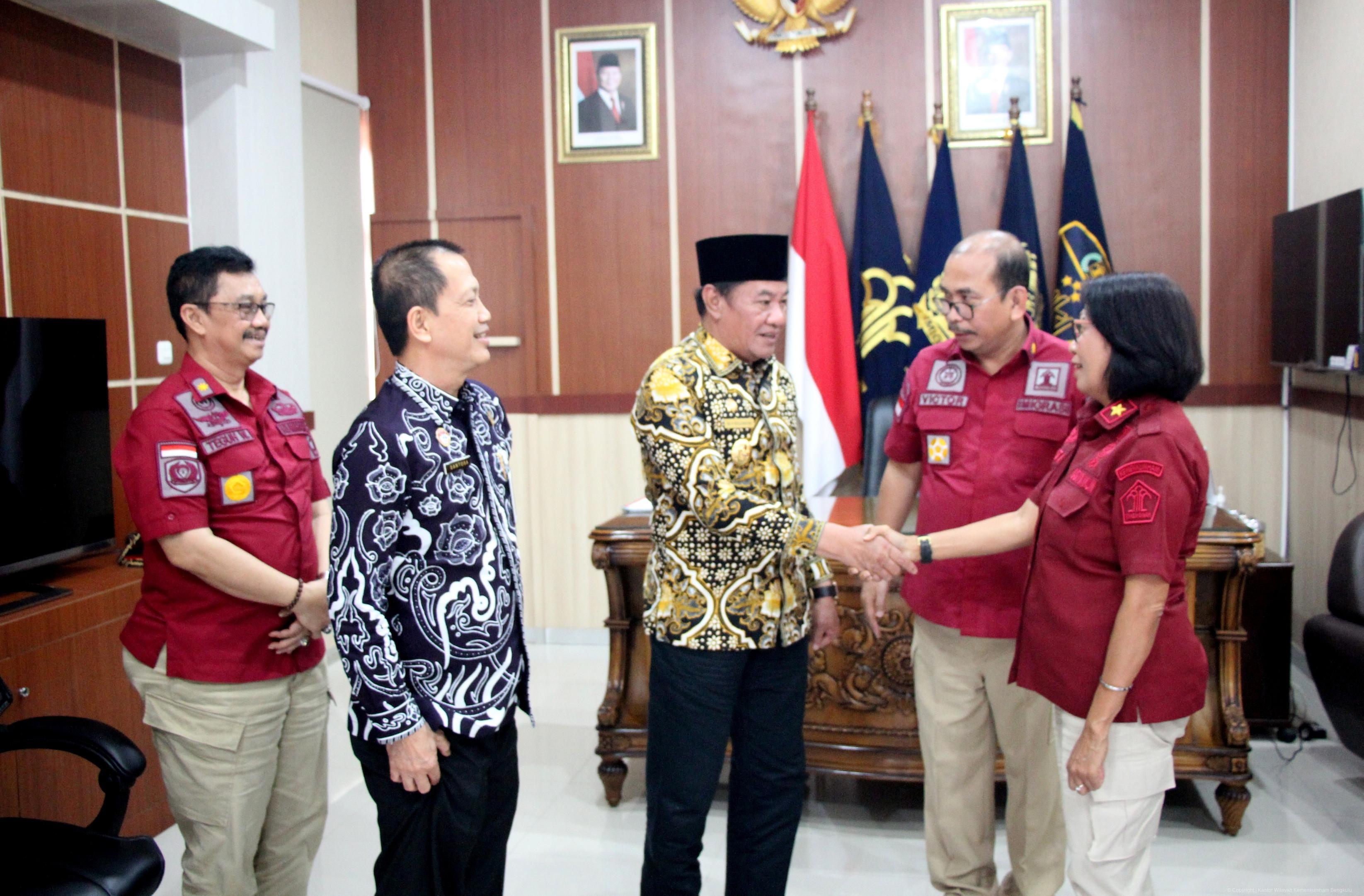 Audiensi_Silaturahmi_dan_Kolaborasi__Plt._Gubernur_Bengkulu_Apresiasi_Sinergi_dengan_Kanwil_Kemenkumham_Bengkulu_4.jpg
