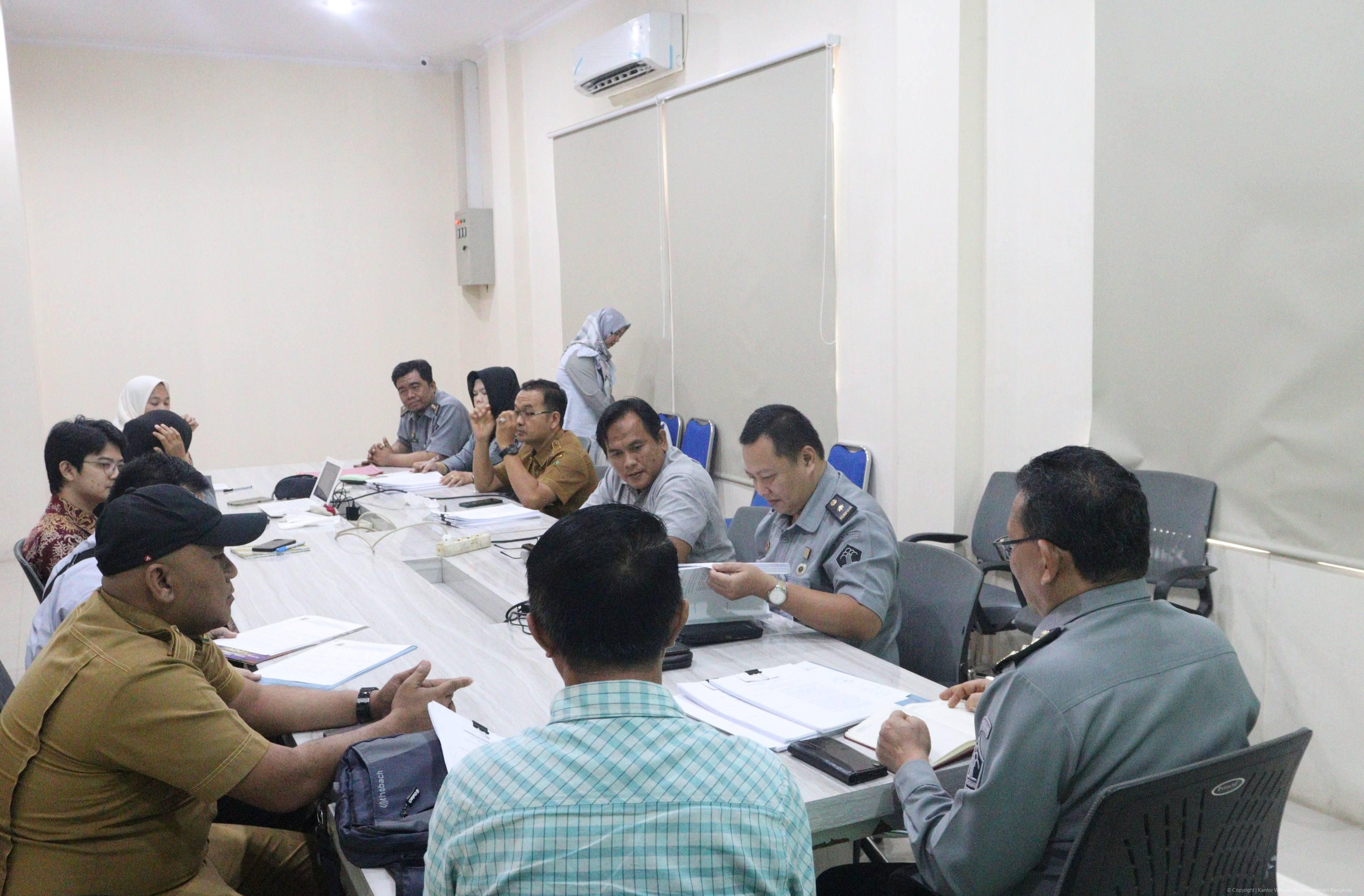 Kanwil_Kemenkumham_Bengkulu_bersama_Pemkab_Bengkulu_Selatan_Gelar_Rapat_Bahas_Harmonisasi_Tiga_Raperbup_6.jpg