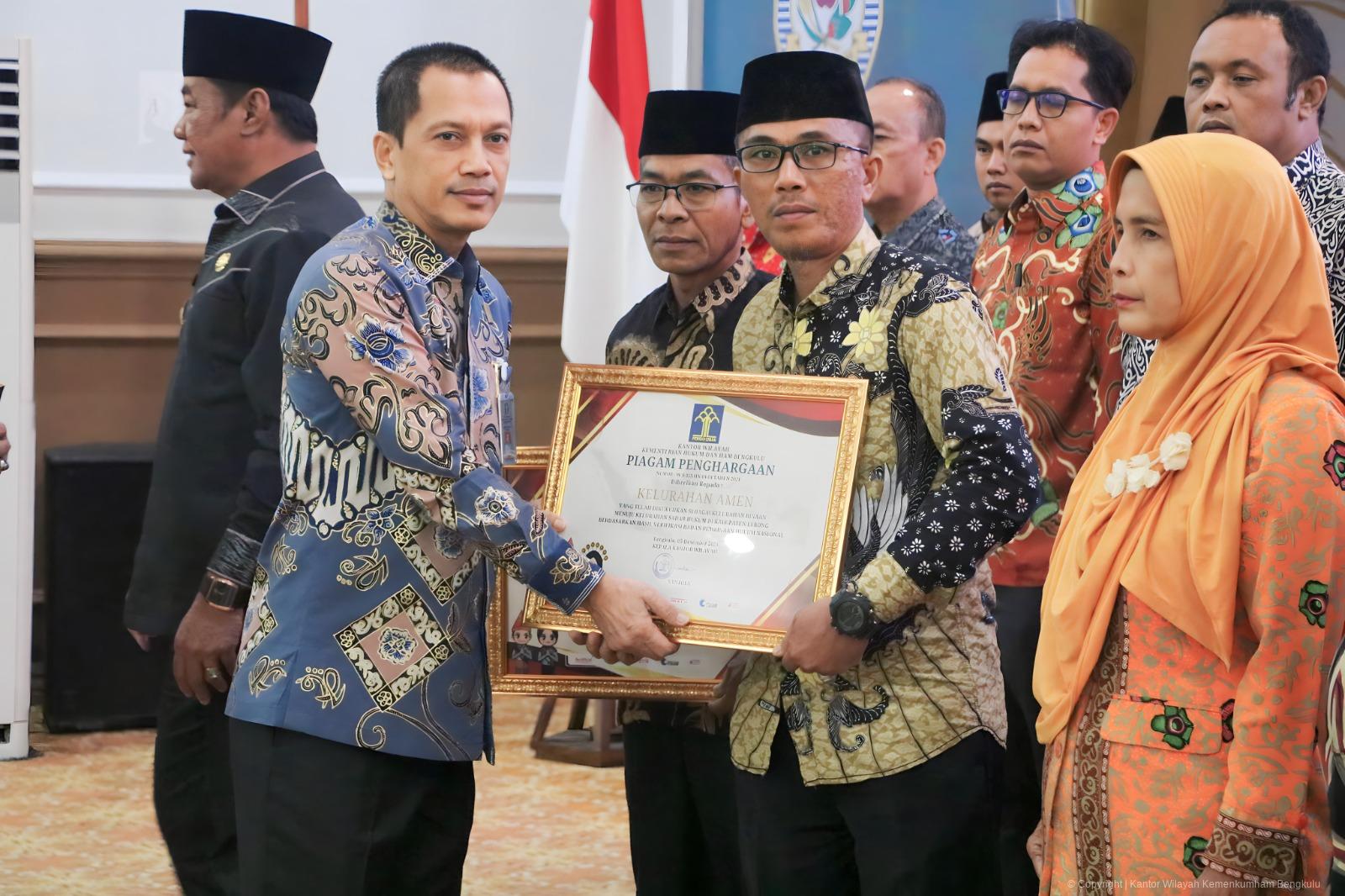 Pengukuhan_desa_sadar_hukum_5122024_10.jpeg