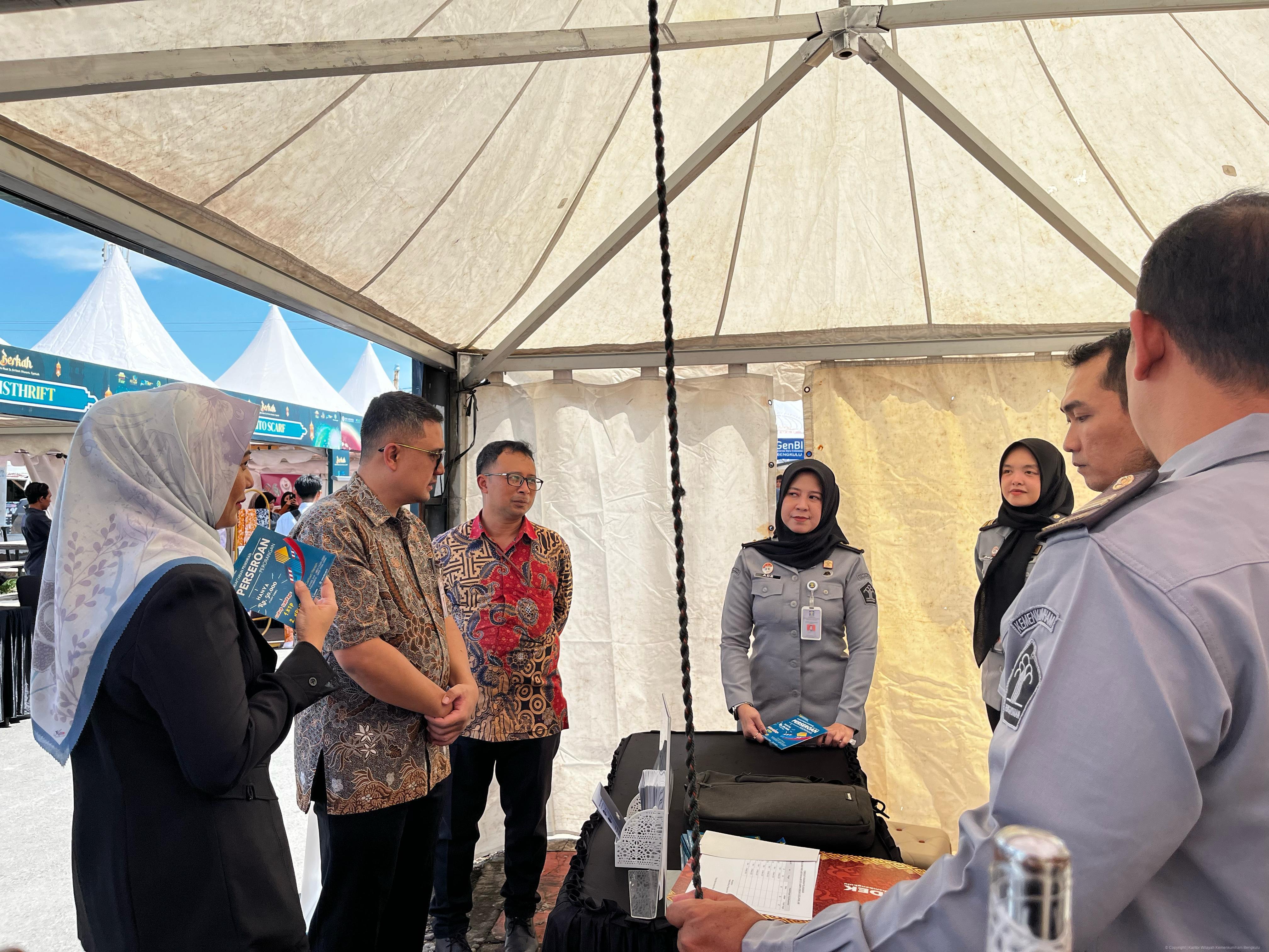 WOW_Layanan_Jemput_BERKAH_di_Bengkulu_Halal_Fair_2025_UMKM_Langsung_Dapat_Sertifikatt_4.JPG