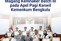 1._Zulhairi_Lepas_10_Peserta_Magang_Kemnaker_Batch_III_pada_Apel_Pagi_Kanwil_Kemenkum_Bengkulu.jpg